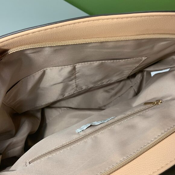 Cato Cream & Gold faux exotic large purse with cross body strap - Picture 5 of 6